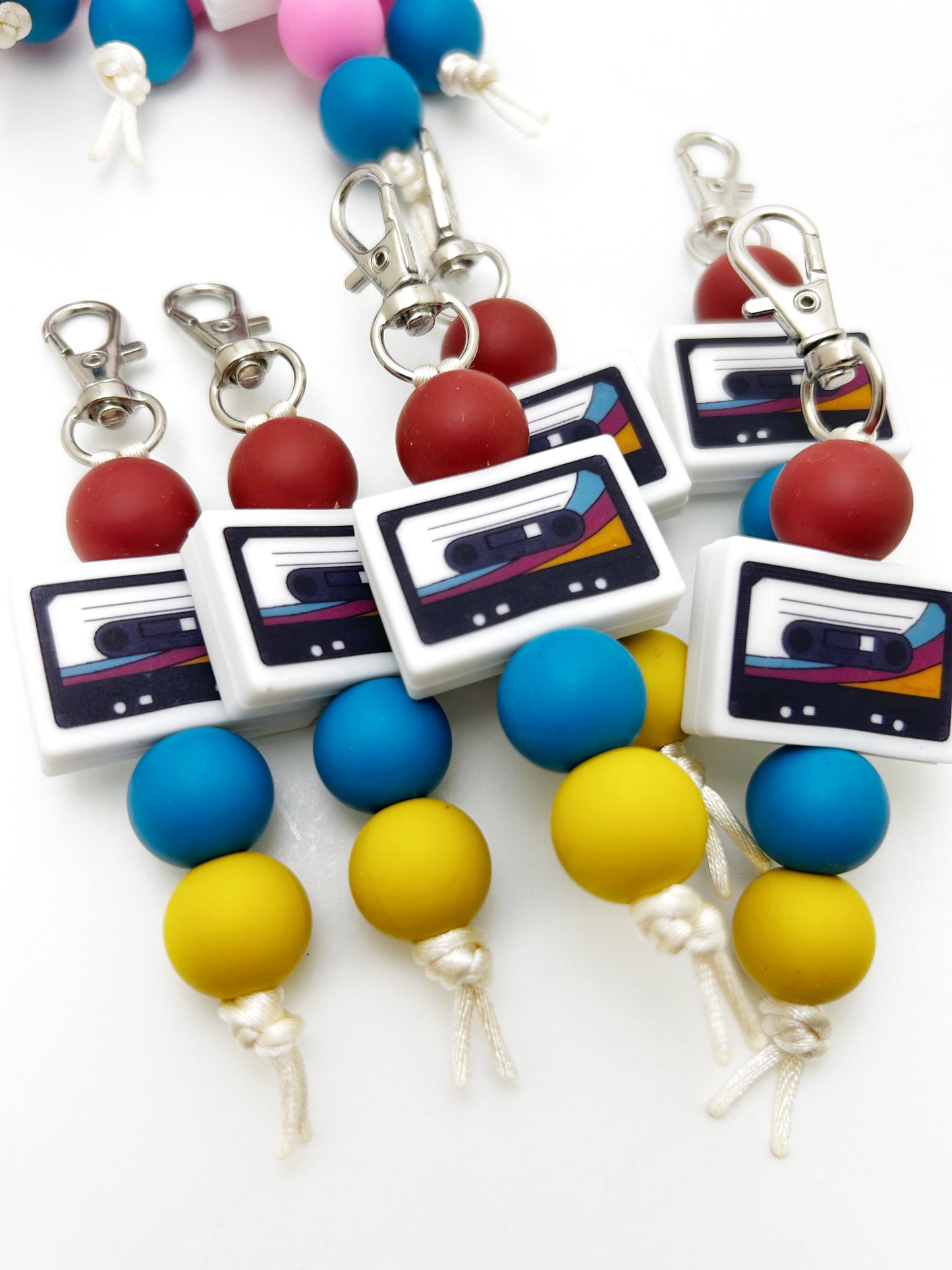 Reto Sensory Silicone Keychain - Fashionable Bag Charm for Fidgety Hands