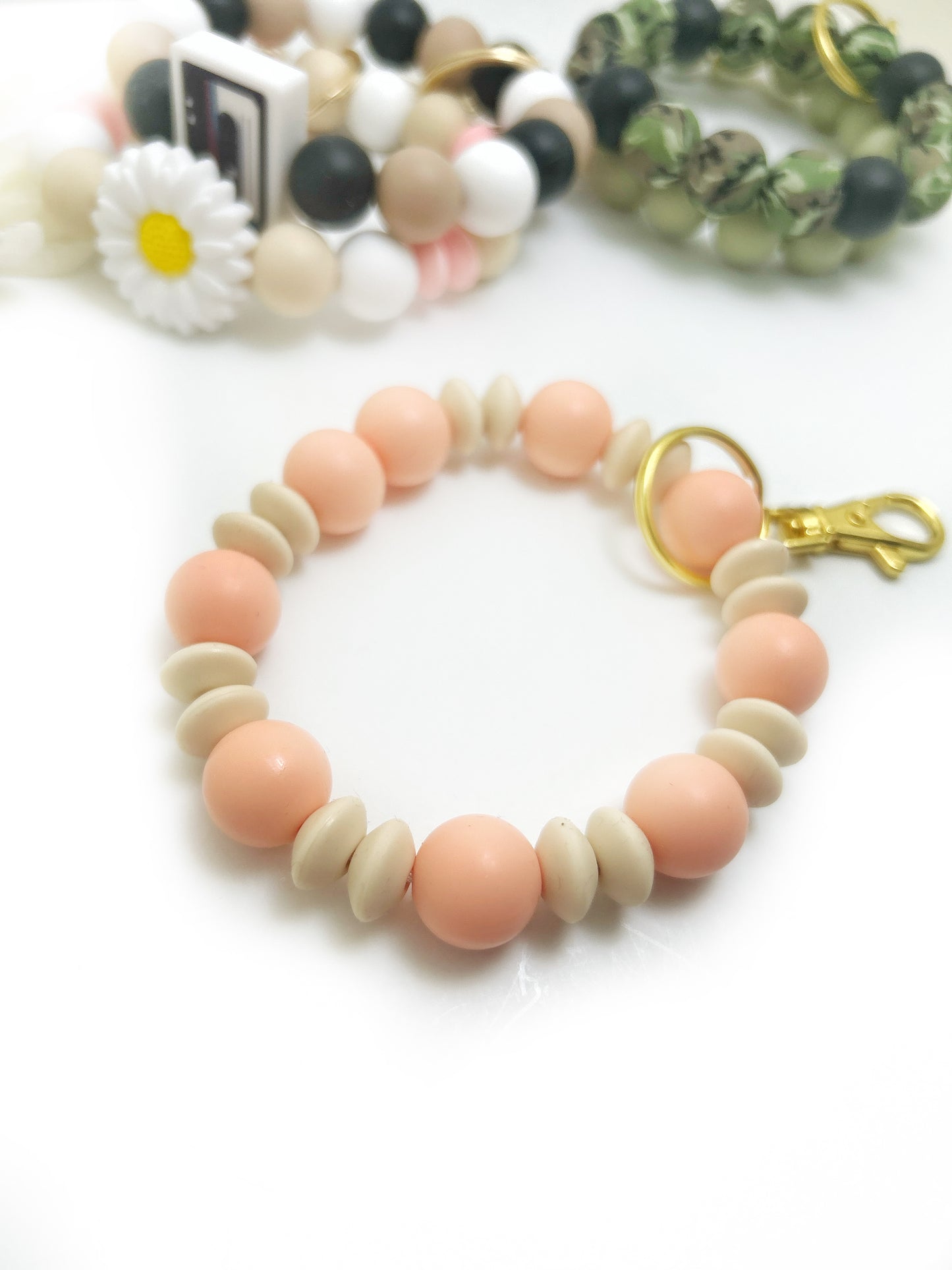 Silicone Wristlet Keychain: Practical and Stylish Key Holder