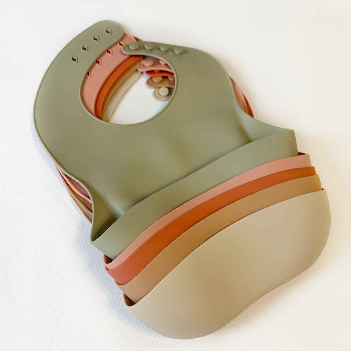 Silicone Bucket Bib: Easy-to-Clean Baby Bib for Mess-Free Meals