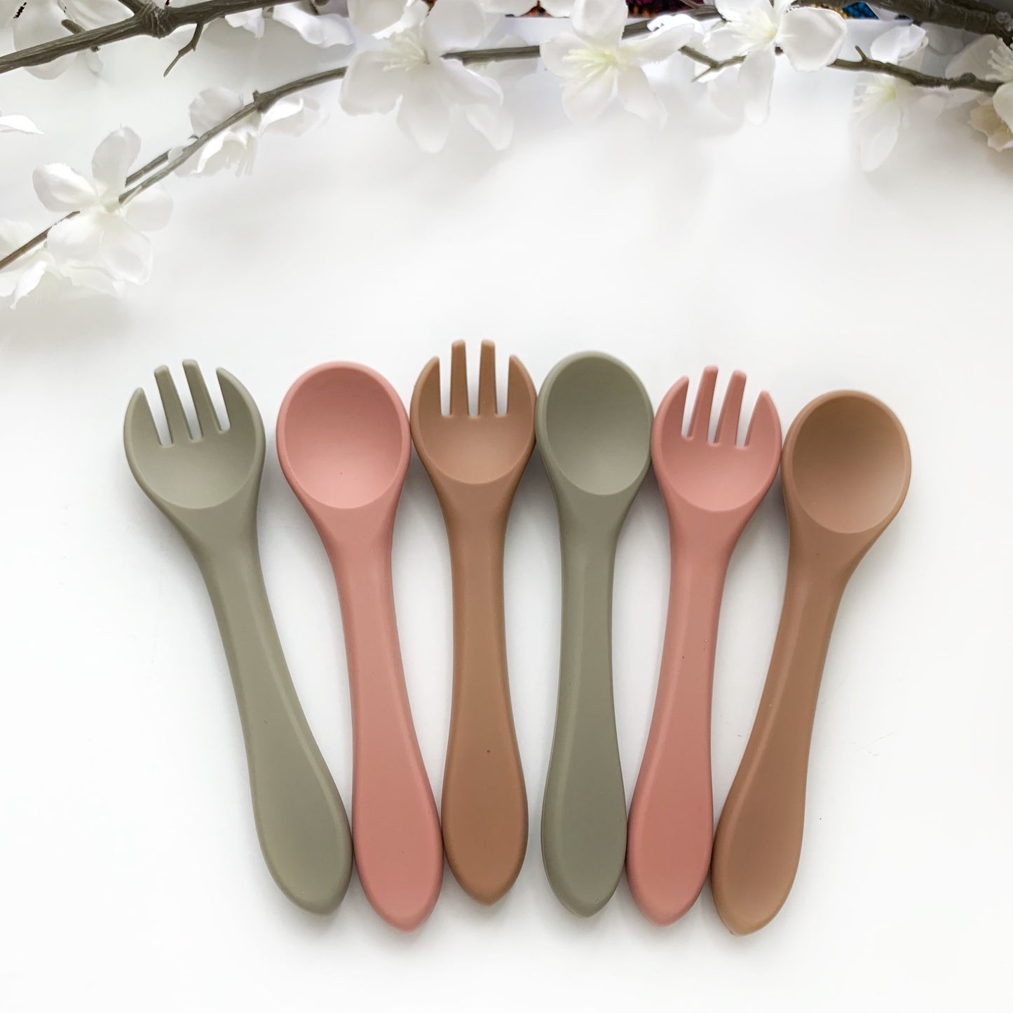 Silicone Toddler Training Utensils: Safe & Easy to Use for Self-Feeding