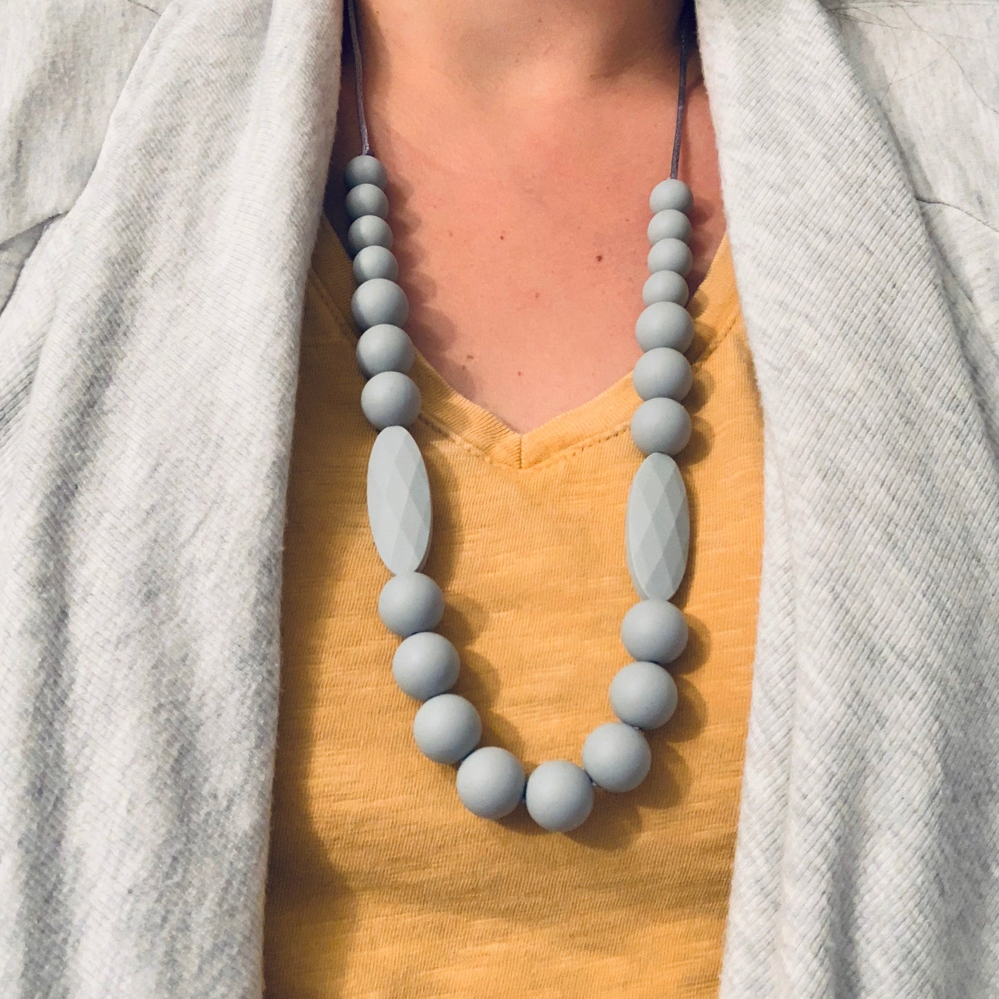 The Jade Nursing and Babywearing Silicone Necklace: Safe, Stylish, and Sensory