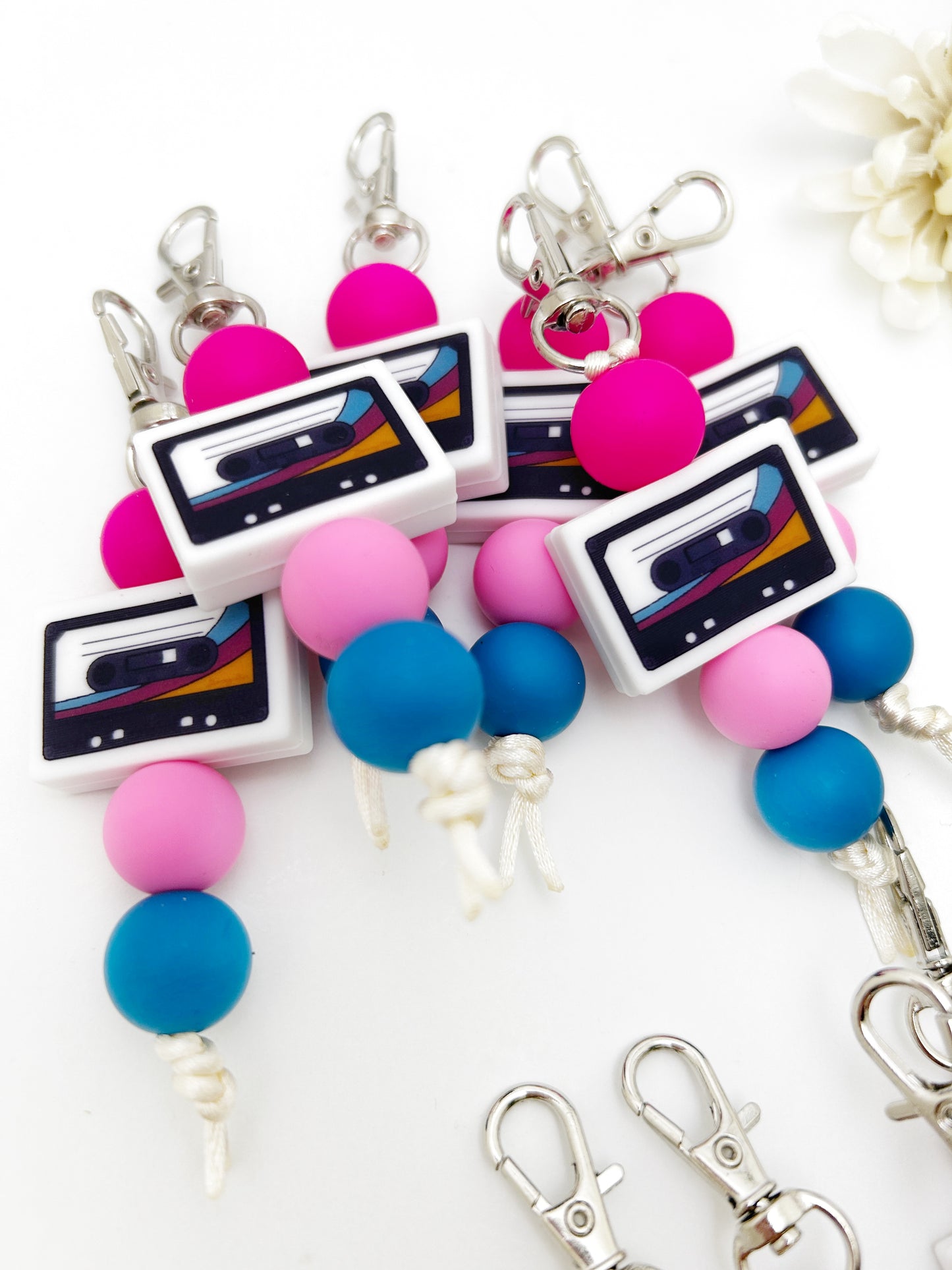 Reto Sensory Silicone Keychain - Fashionable Bag Charm for Fidgety Hands
