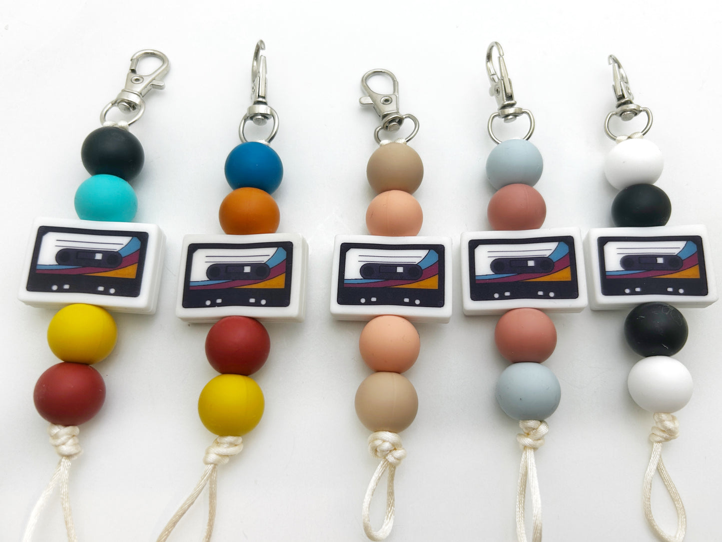 Retro Cassette Sensory Silicone Keychain - Fashionable Bag Charm