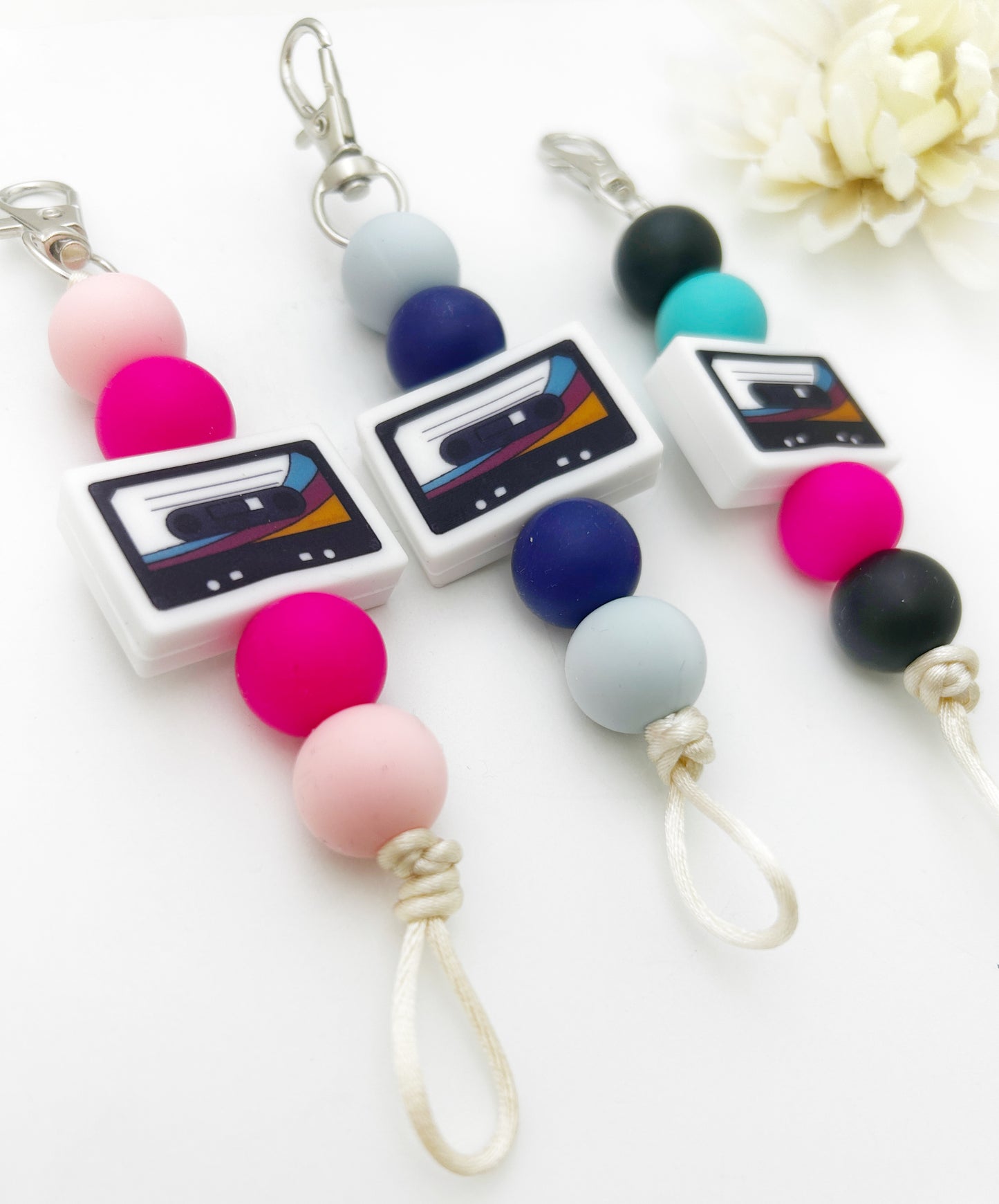 Retro Cassette Sensory Silicone Keychain - Fashionable Bag Charm