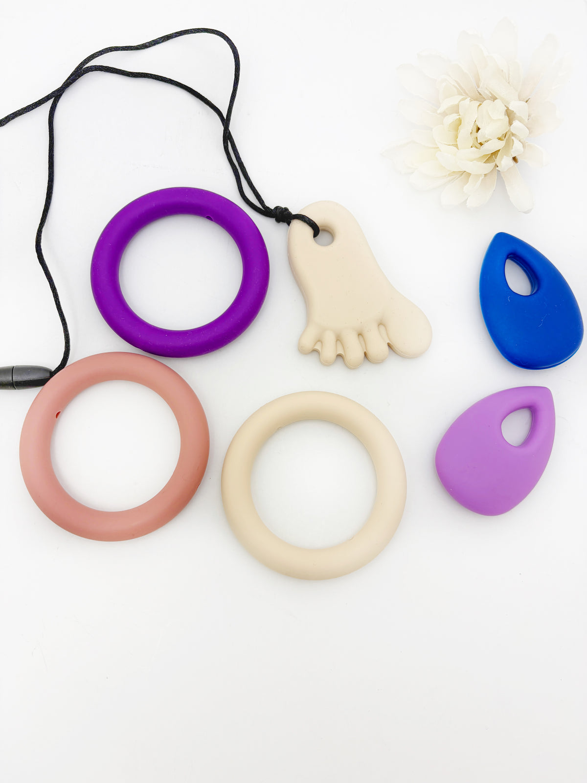 Variety Size Chewelry Pendants for Chewing Relief