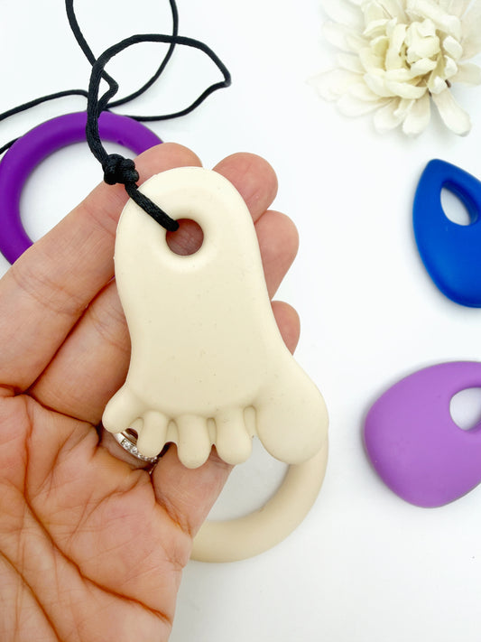 Variety Size Chewelry Pendants for Chewing Relief