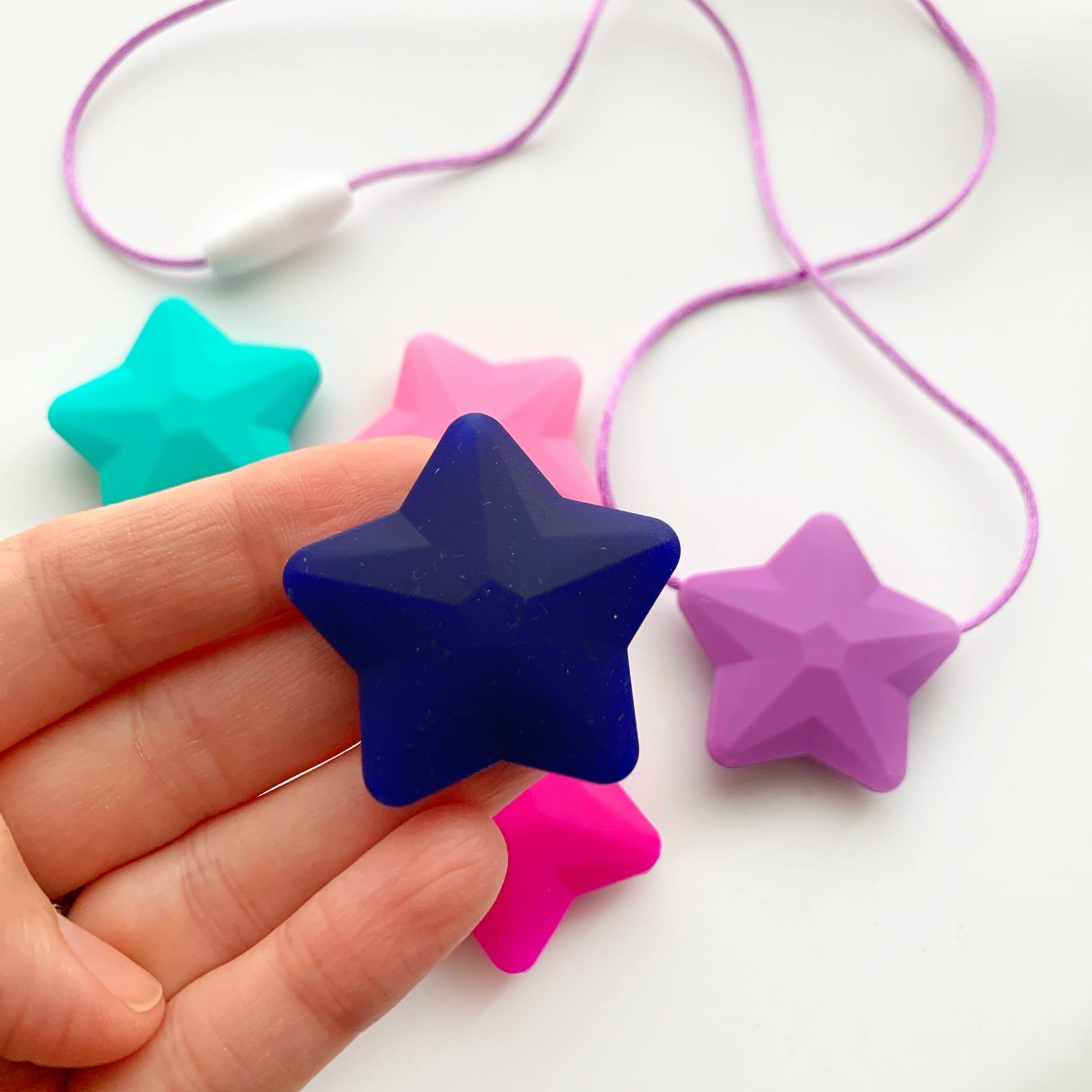 focus sensory pendant for kids