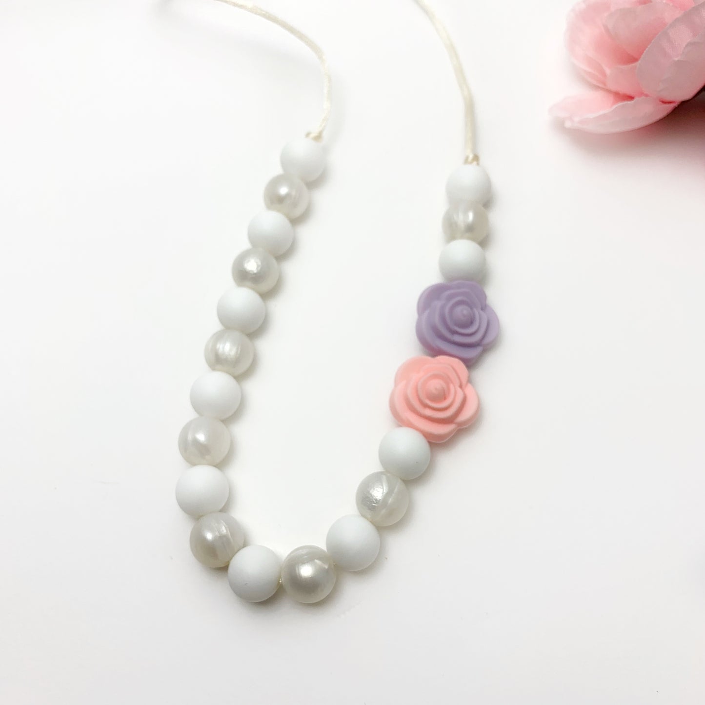 Mini Flower Necklace for Kids | Safe Silicone Chewable Jewelry