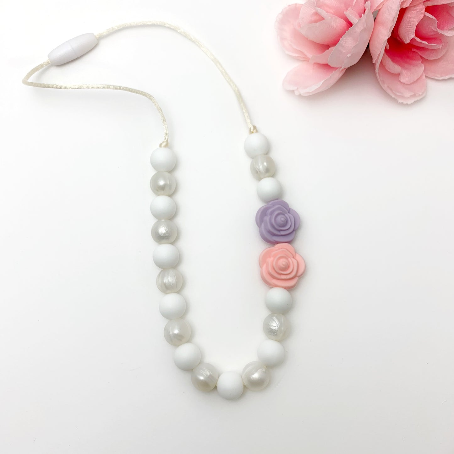 Mini Flower Necklace