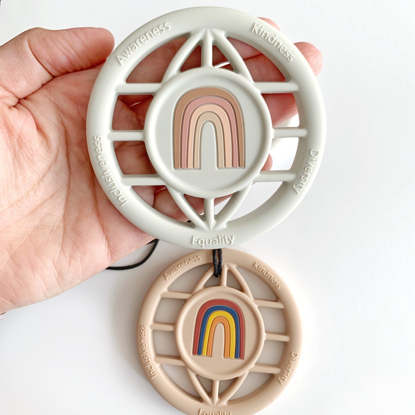 chew sensory necklace rainbow tan